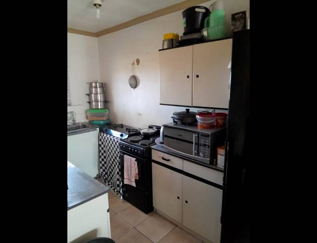 2 BEDROOM APARTMENT FOR SALE IN JABULANI